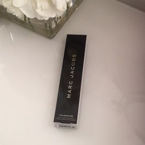 Marc Jacobs Makeup Brush Foundation #4